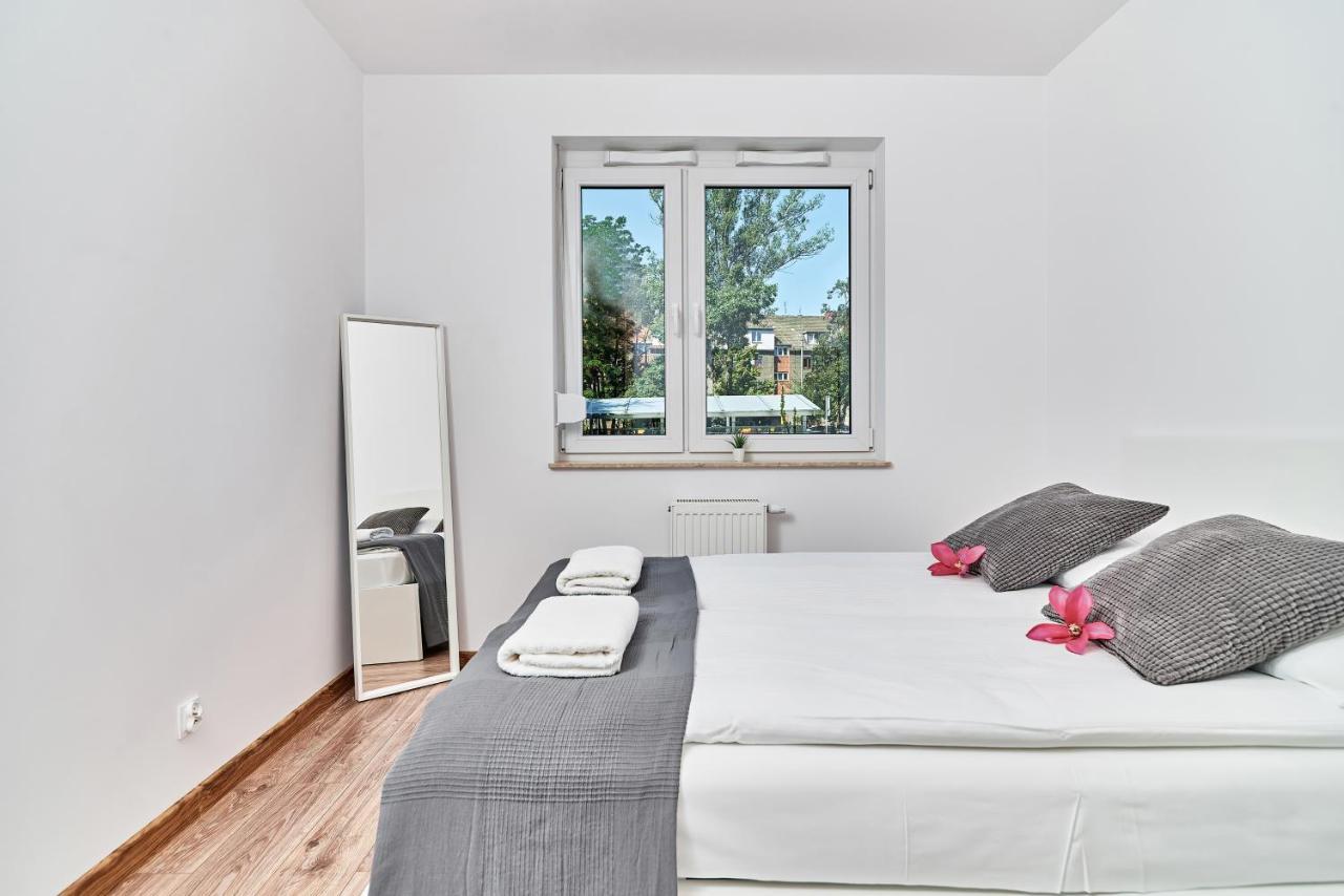 Modern Apartments Wroclaw By Renters المظهر الخارجي الصورة