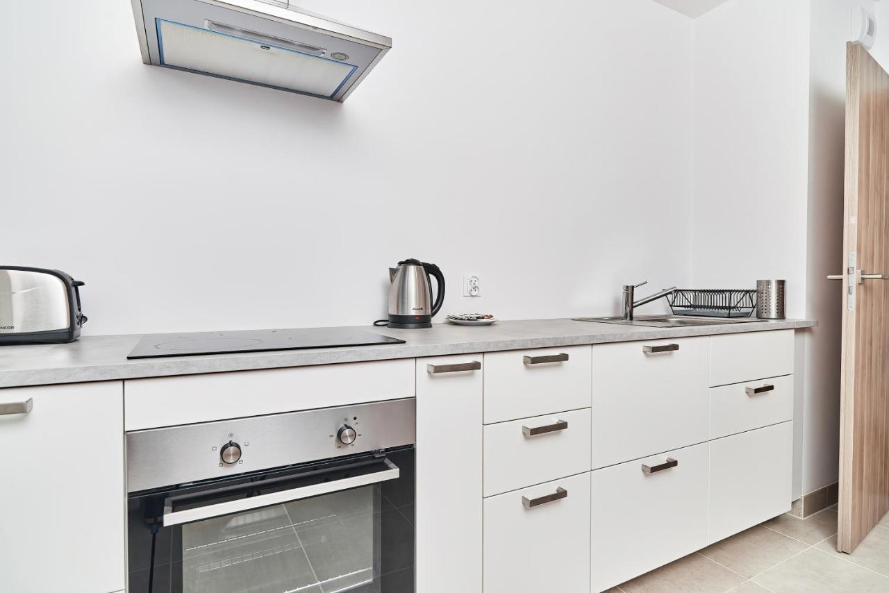 Modern Apartments Wroclaw By Renters المظهر الخارجي الصورة