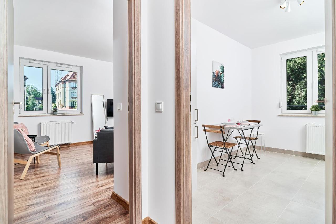 Modern Apartments Wroclaw By Renters المظهر الخارجي الصورة